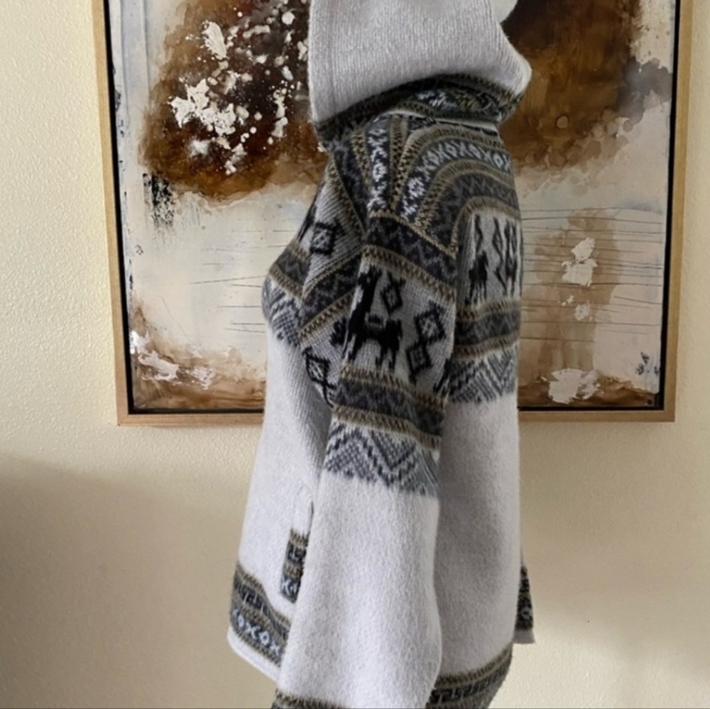 YARI ARTESANIAS super soft 100% wool Aztec native hoodie jacket coat size M EC
